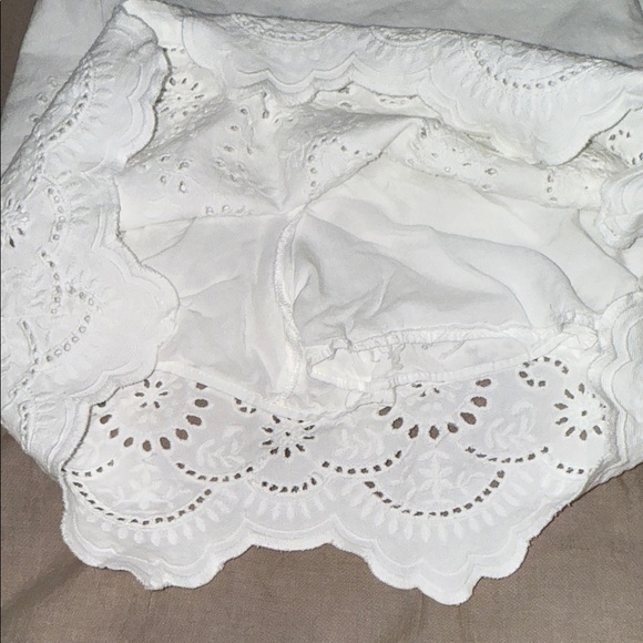 Zara size M White Eyelet Skort - Picture 7 of 8
